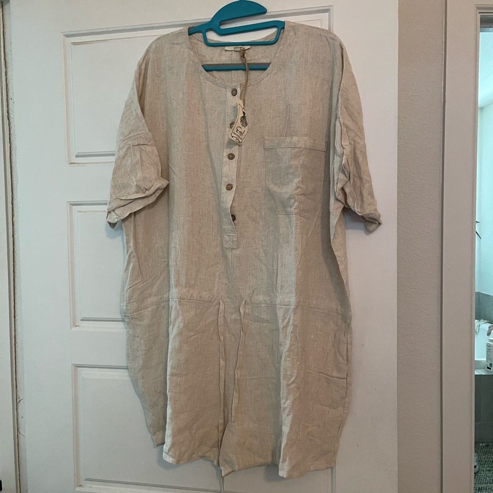 Easel Women’s Linen Romper